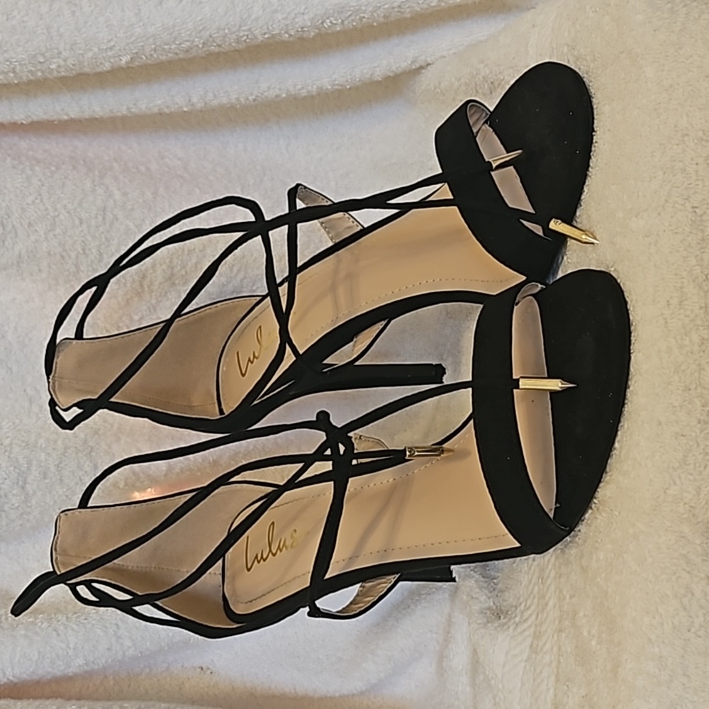 Lulus Wrap Heels